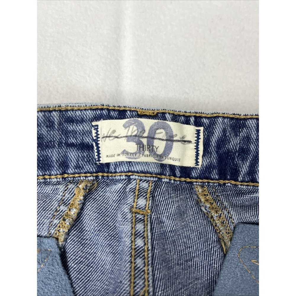 We The Free Sz 30x33 Retro Thunderbird Flare Jeans Electric Blue Lightning Bolt - Picture 5 of 10
